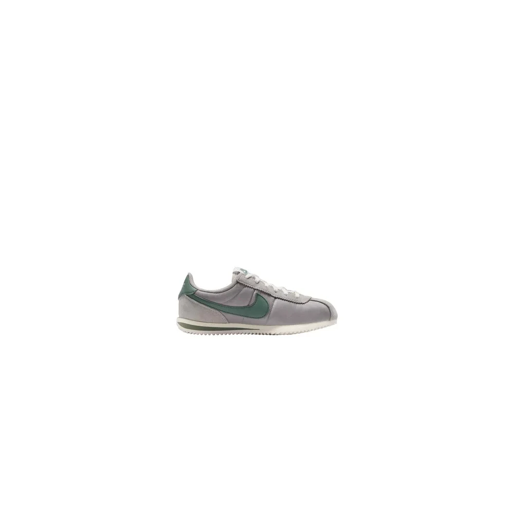 Nike Cortez Basic Kids Wolf Grey Green Low Top Sneakers BV0014-004 Sz 7Y
